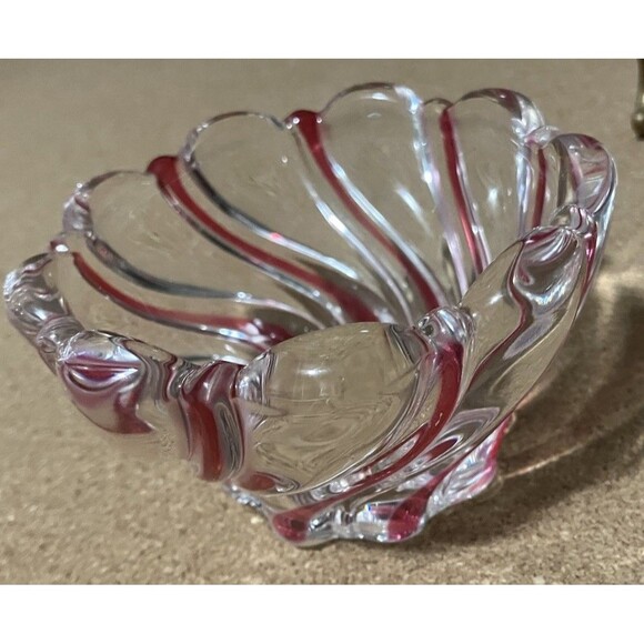 Mikasa Thick Art Glass Red Peppermint Swirl Candy Dish Dip Bowl 4x3' - Picture 1 of 13